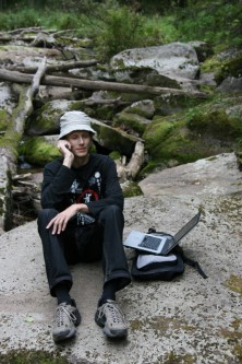 �����  ������